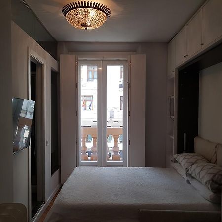 Hostal Montecarlo Madrid Exterior photo